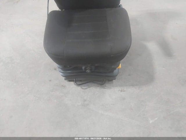 2021 VOLVO L 90 10