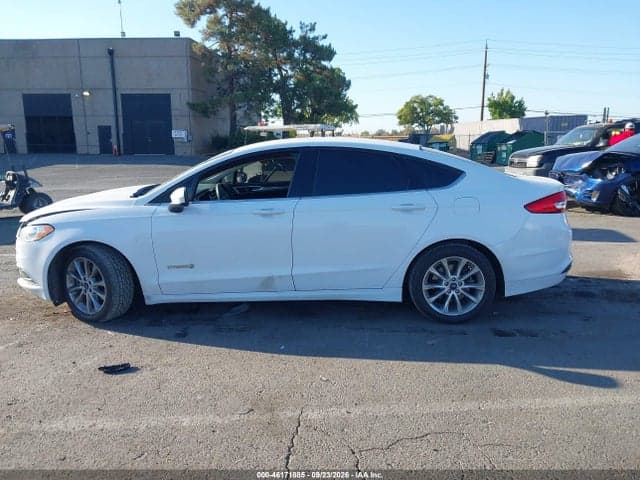 2017 FORD FUSION HYBRID SE 14