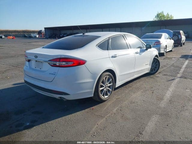 2017 FORD FUSION HYBRID SE 4