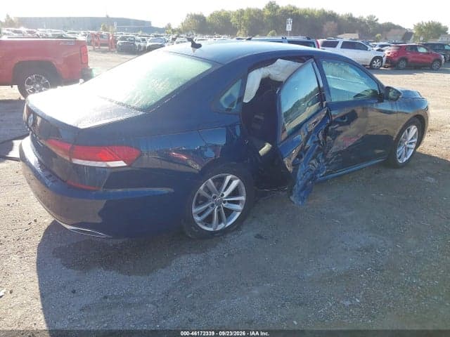2021 VOLKSWAGEN PASSAT 2.0T S 4