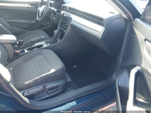 2021 VOLKSWAGEN PASSAT 2.0T S 5