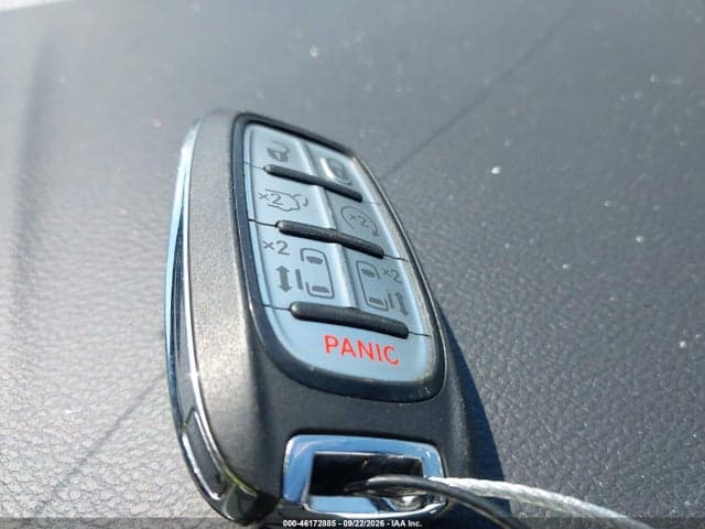 2025 CHRYSLER PACIFICA SELECT 11