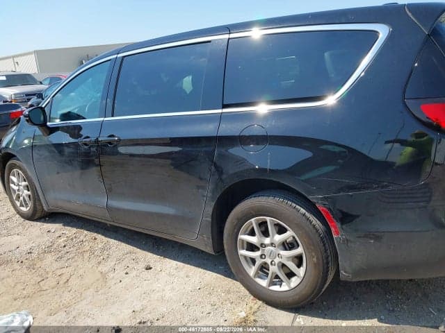 2025 CHRYSLER PACIFICA SELECT 14