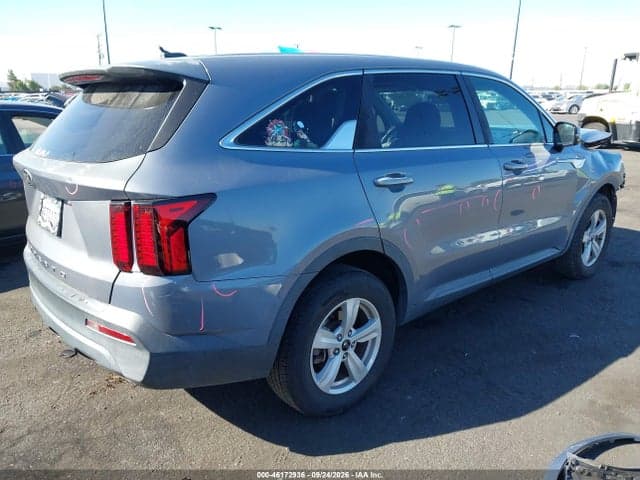 2021 KIA SORENTO LX 4
