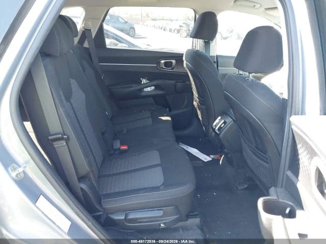2021 KIA SORENTO LX 8