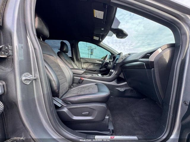 2024 FORD EDGE ST-LINE 5