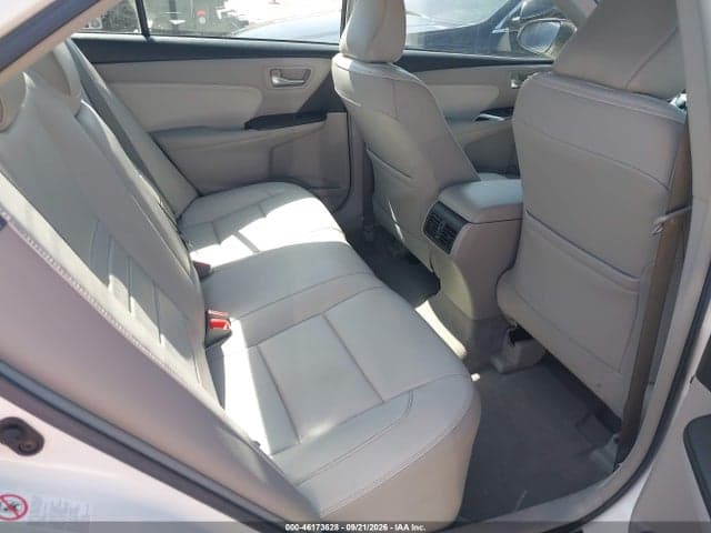 2017 TOYOTA CAMRY XLE 8