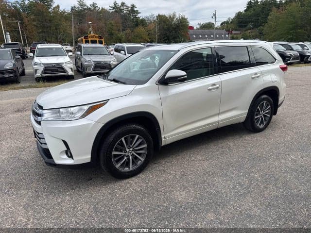 2017 TOYOTA HIGHLANDER XLE 2