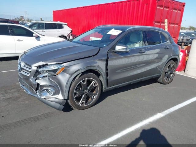2020 MERCEDES-BENZ GLA 250 2