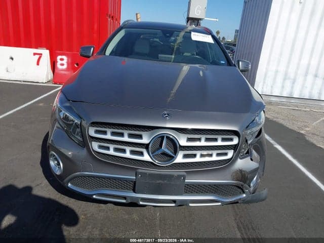 2020 MERCEDES-BENZ GLA 250 12