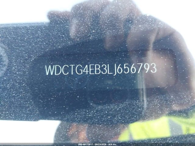 2020 MERCEDES-BENZ GLA 250 9