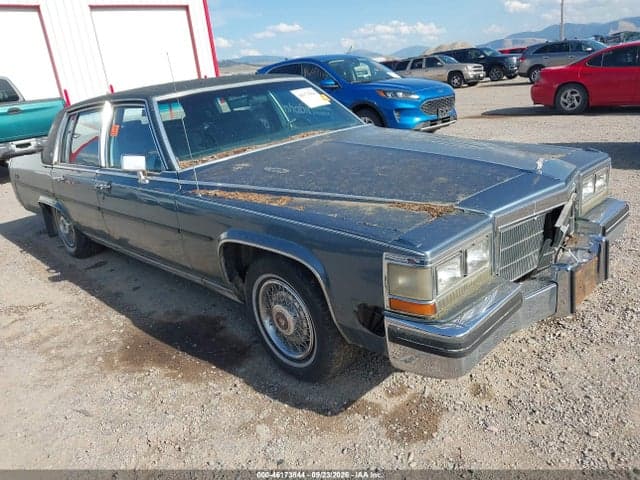 1986 CADILLAC FLEETWOOD BROUGHAM