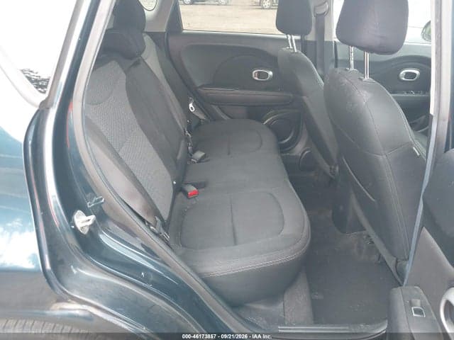 2017 KIA SOUL + 8