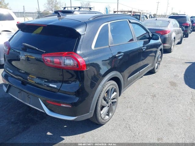 2017 KIA NIRO EX 4