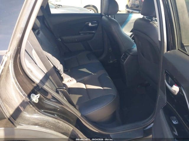 2017 KIA NIRO EX 8