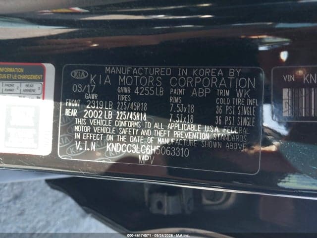 2017 KIA NIRO EX 9