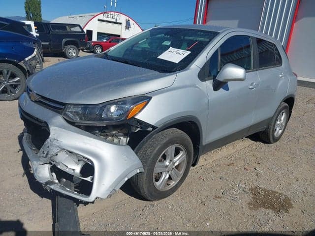 2020 CHEVROLET TRAX AWD LS 2