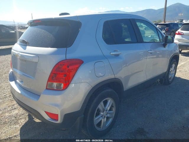 2020 CHEVROLET TRAX AWD LS 4