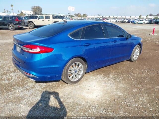 2017 FORD FUSION SE 4