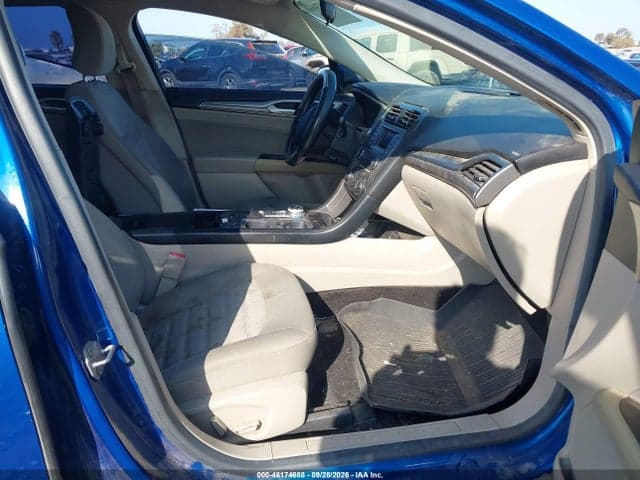 2017 FORD FUSION SE 5