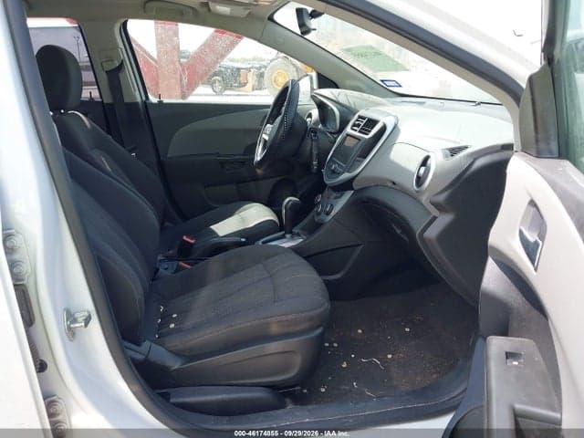 2018 CHEVROLET SONIC LT AUTO 5