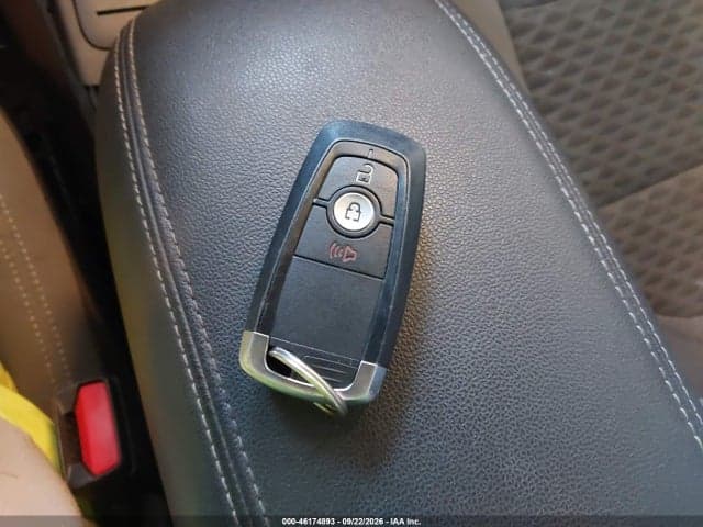 2021 FORD ESCAPE SE 11