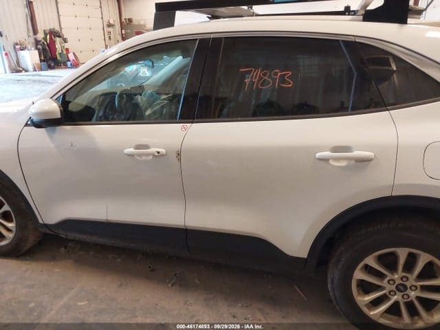 2021 FORD ESCAPE SE 14