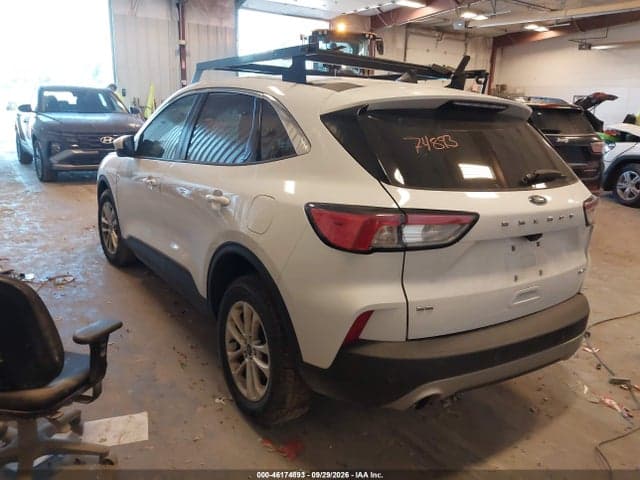 2021 FORD ESCAPE SE 3