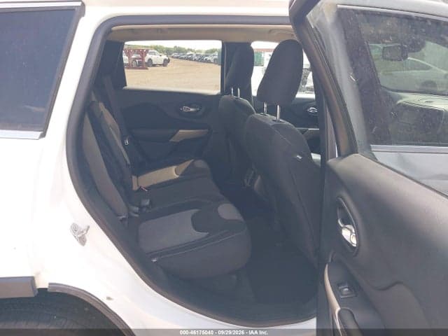 2018 JEEP CHEROKEE LATITUDE 4X4 8