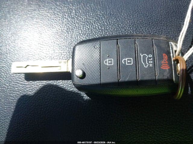 2017 KIA SORENTO 2.4L LX 11