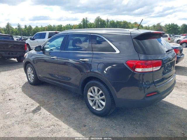 2017 KIA SORENTO 2.4L LX 3