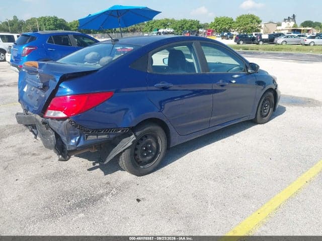 2017 HYUNDAI ACCENT SE 4