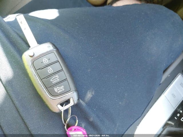 2021 HYUNDAI ELANTRA SE 11