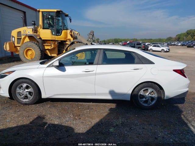 2021 HYUNDAI ELANTRA SE 17