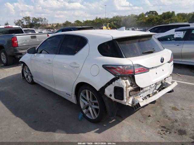 2017 LEXUS CT 200H 3