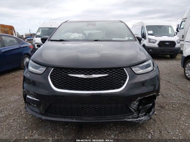 2025 CHRYSLER PACIFICA SELECT 12