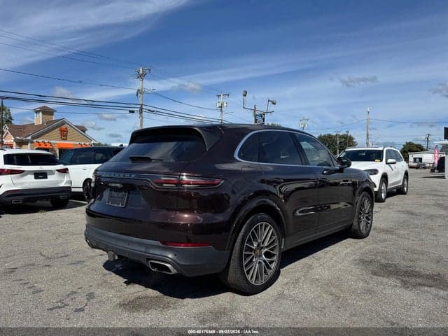 2021 PORSCHE CAYENNE 4