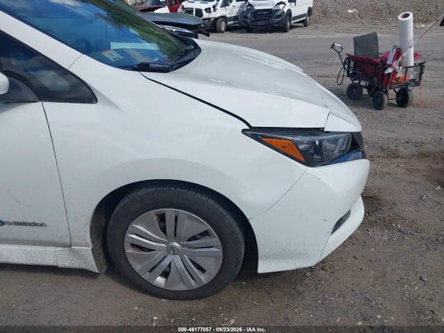 2019 NISSAN LEAF S 6