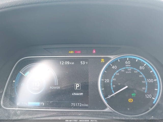 2019 NISSAN LEAF S 7