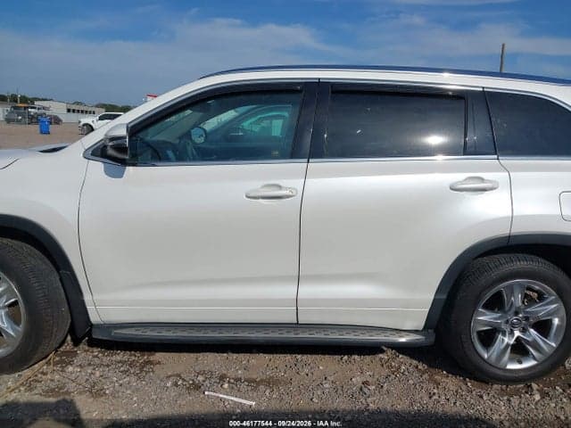 2018 TOYOTA HIGHLANDER LIMITED 14