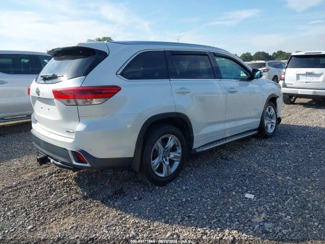 2018 TOYOTA HIGHLANDER LIMITED 4