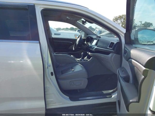 2018 TOYOTA HIGHLANDER LIMITED 5