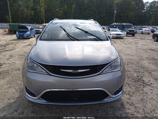2018 CHRYSLER PACIFICA LIMITED 6