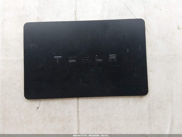 2018 TESLA MODEL 3 LONG RANGE/PERFORMANCE 10