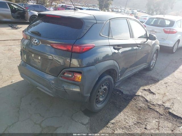 2018 HYUNDAI KONA SE 4