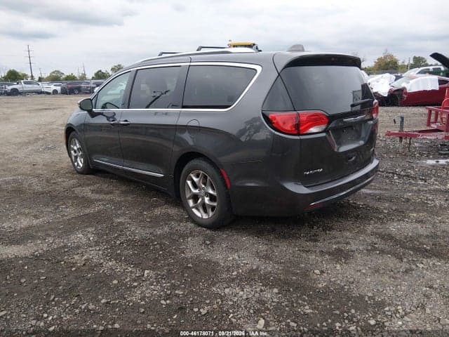 2018 CHRYSLER PACIFICA LIMITED 3