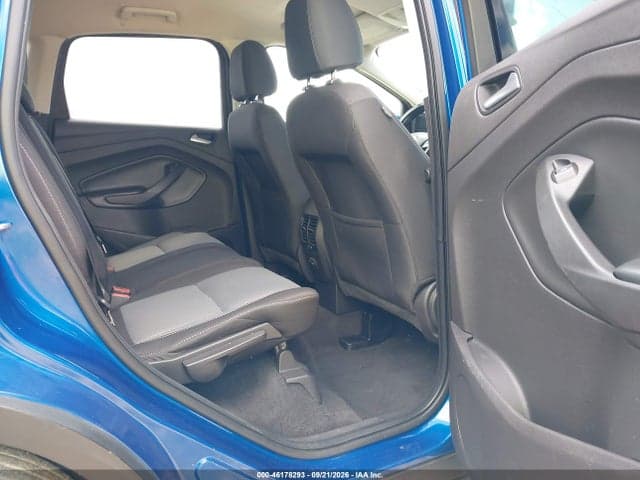 2017 FORD ESCAPE SE 8