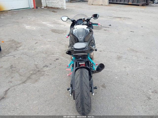 2022 BMW S 1000 RR 6