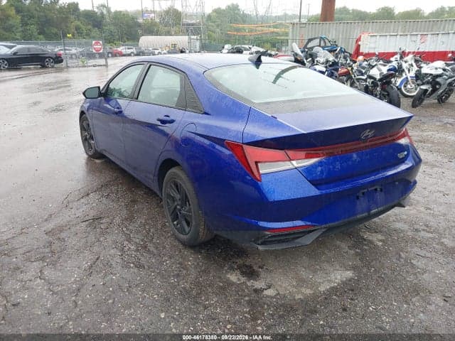 2022 HYUNDAI ELANTRA SEL 3