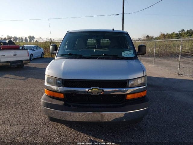 2017 CHEVROLET EXPRESS 3500 LT 6